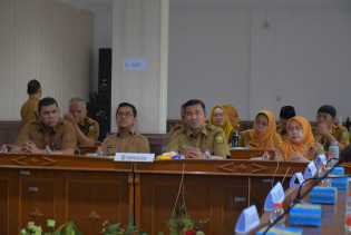 Deteksi Dini Konflik di Riau, Kesbangpol se-Kabupaten Kota Berkumpul di Pekanbaru