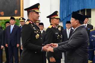 Presiden Prabowo Lantik Suyudi Ario Seto dan Wahyu Hadiningrat sebagai Kapolri dan Wakapolri