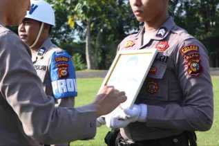 Mangkir Kerja Lebih dari Satu Bulan, Dua Anggota Polres Kuansing Resmi Di-PTDH