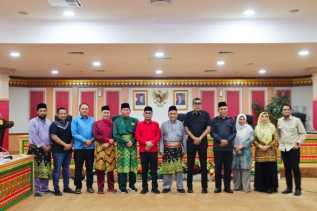 DPRD Riau Mulai Galang Donasi untuk DIR, Sudah Terkumpul Rp35 Juta