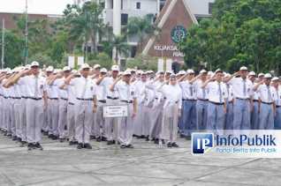 Disdik Riau Keluarkan Surat Edaran Larangan Sekolah Jual Seragam Siswa