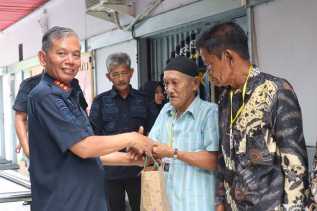 Lapas Tembilahan Gelar Bakti Sosial, Salurkan 17 Paket Sembako untuk Keluarga Warga Binaan