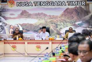 Rakor Bersama Pemda Se-NTT, Menteri Nusron Minta Dukungan Kepala Daerah Wujudkan Transformasi Layanan Pertanahan
