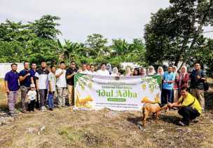 Keluarga Besar Kantor Pertanahan Kabupaten Siak Perkuat Silaturahmi Melalui Ibadah Qurban Idul Adha 1447 H