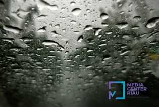 BMKG: Cuaca Riau Awal Tahun 2026 Masih Berpotensi Hujan
