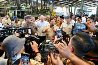 Presiden Prabowo Saksikan Langsung Penyerahan Aset Barang Rampasan Negara kepada PT Timah