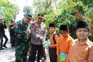 TMMD ke-127 Berakhir, TNI-Polri Sukses Picu Semangat Gotong Royong Warga Kuansing