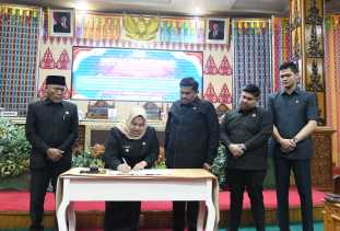 Perda Pertanggungjawaban APBD 2025 Disahkan, Bupati Kasmarni Apresiasi DPRD Bengkalis