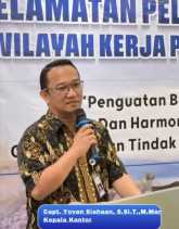 UPP Kelas III Sungai Guntung Perkuat Budaya Keselamatan Pelayaran Lewat Sosialisasi Bersama Pengguna Jasa