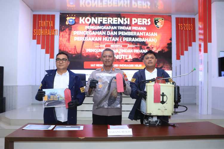 Polres Inhil Gelar Konferensi Pers, Tegaskan Komitmen Berantas Perambahan Hutan dan Karhutla