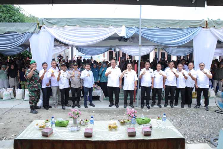 Pemkab Asahan dan Bulog Salurkan Bantuan Pangan CPP Oktober–November 2025