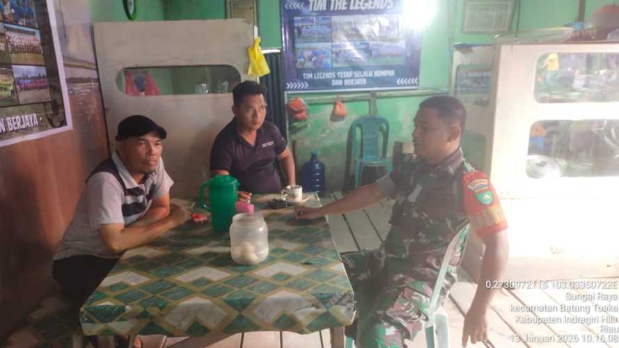 Babinsa Sungai Raya Himbau Tokoh Masyarakat Jaga Keharmonisan Kekeluargaan