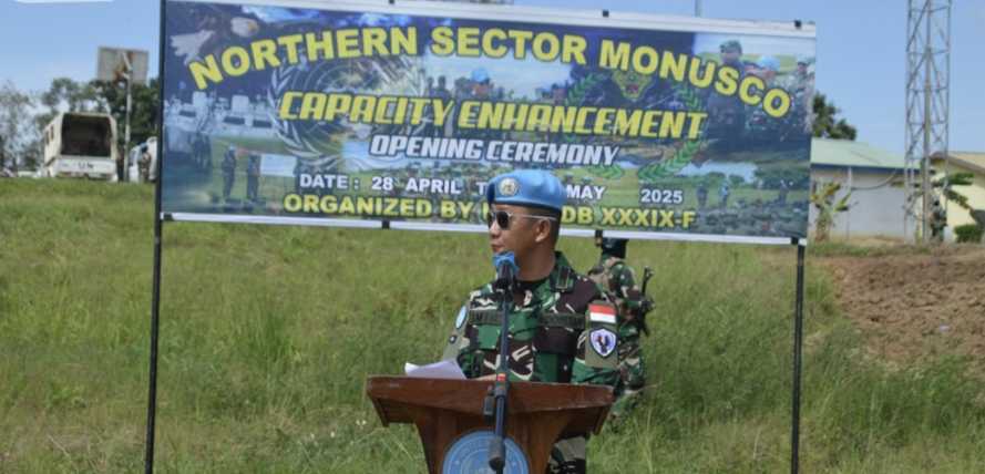 Dansatgas INDO RDB 39 F Monusco  Kol. Inf Imir Faishal, S.Sos,.M.I.Pol Buka Pelatihan Mortir