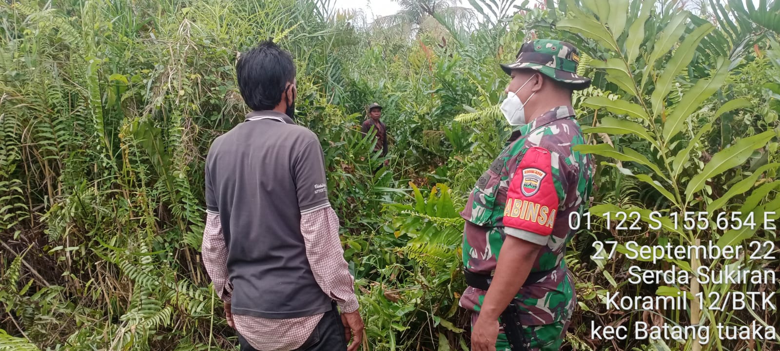 Serda Syafrijon Babinsa Koramil 12/Batang Tuaka Terus Menggalakkan Penahanan Karhutlah