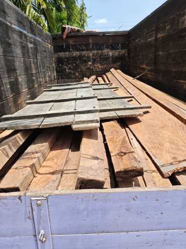 Polres Bengkalis Gagalkan Penyelundupan Kayu di Siak Kecil