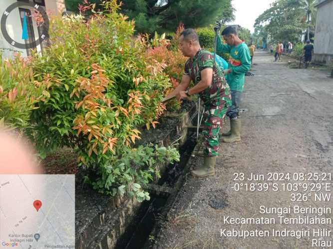 Sertu M.Yasin Goro Bersama Ciptakan Kebersihan Lingkungan