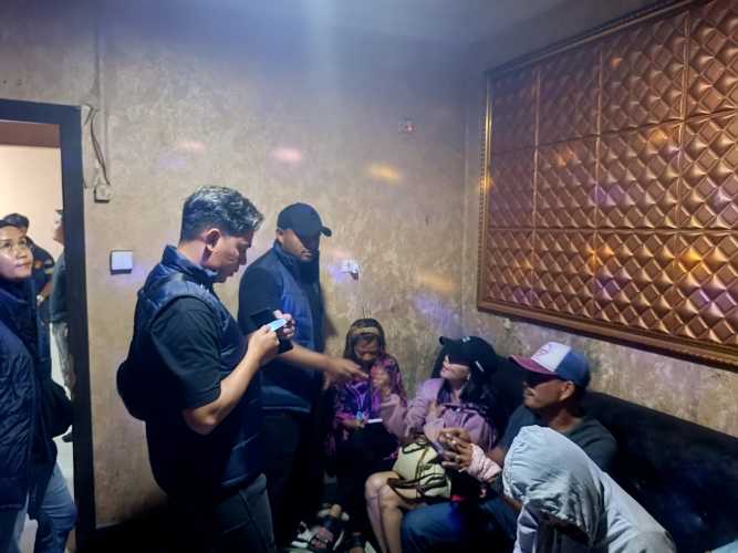 Cegah peredaran narkoba,  Satnarkoba Polres Inhil laksanakan razia di tempat hiburan malam