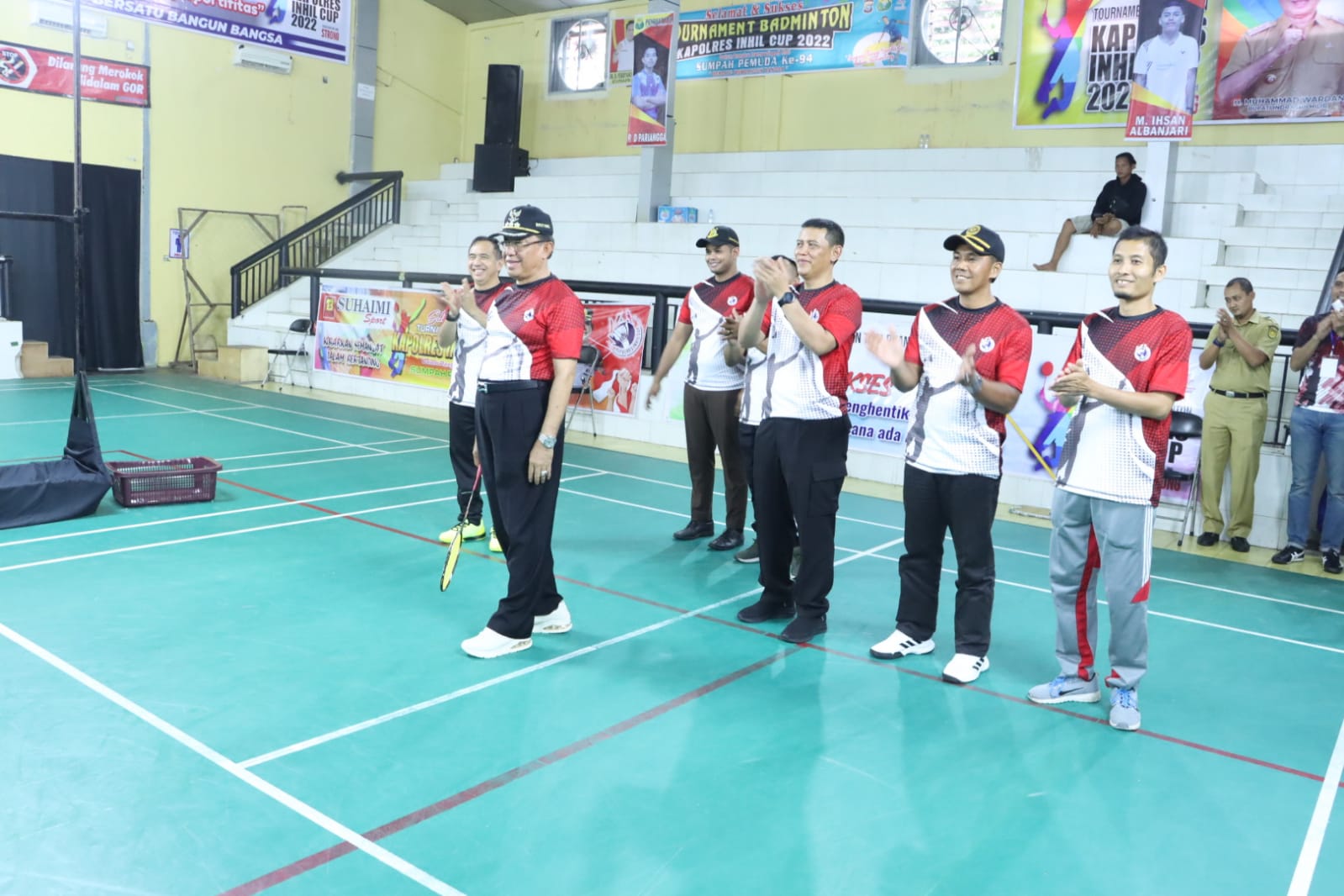 Turnamen Badminton Kapolres Inhil Cup Tahun 2022 Dalam Rangka Memperingati Hari Sumpah Pemuda ke-94  Resmi Di buka