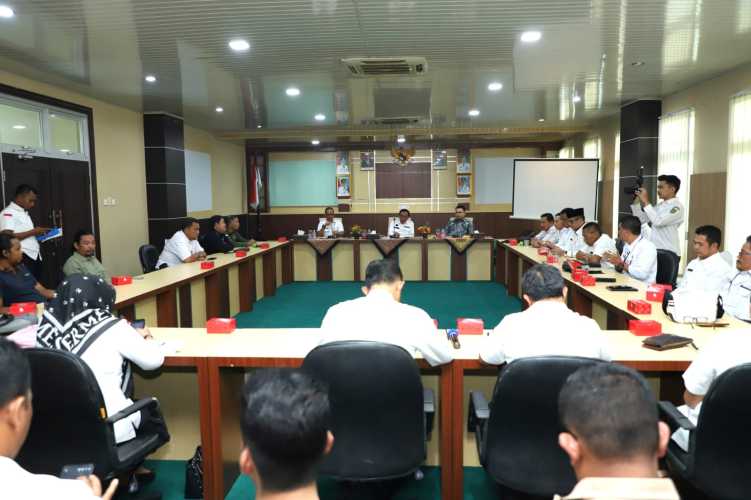 Bupati Inhil Pimpin Rapat Progres HPN Tahun 2023 Tingkat Provinsi Riau