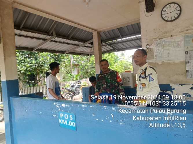 Babinsa Koramil 11/Pulau Burung Cek Kondisi Lingkungan Perusahaan