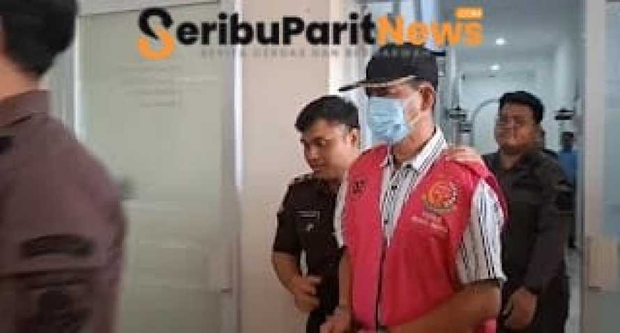 Kejari Rohil Tahan Tersangka Kadisdibud AA, Negara Alami Kerugian Rp 1.109.304.279,90.