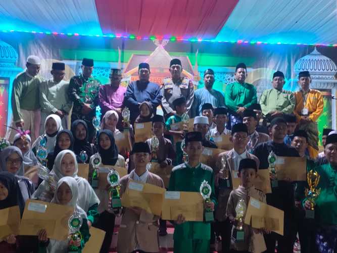 Kapolsek Hadiri Penutupan MTQ ke-XV di Pulau Burung