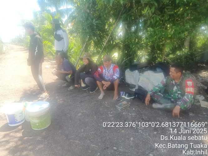 Babinsa Koramil 12/Batang Tuaka  Serap Aspirasi Warga untuk Dukung Ketahanan Pangan