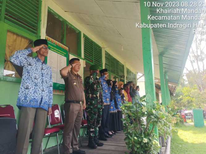 Babinsa Maknai Peringatan Hari Pahlawan dengan Jaga Konsolidasi