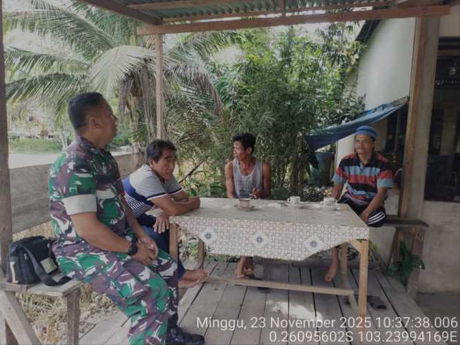 Babinsa Implementasikan Nilai-nilai Pancasila serta Pembudayaan Gotong Royong: