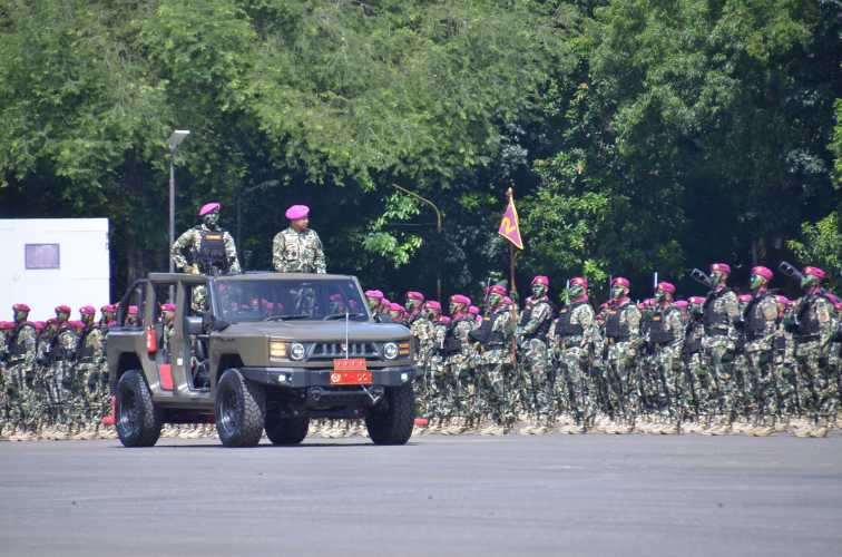 Danpasmar 1 Pimpin Prajuritnya Ikuti UpacaraHUT Ke-80 Korps Marinir