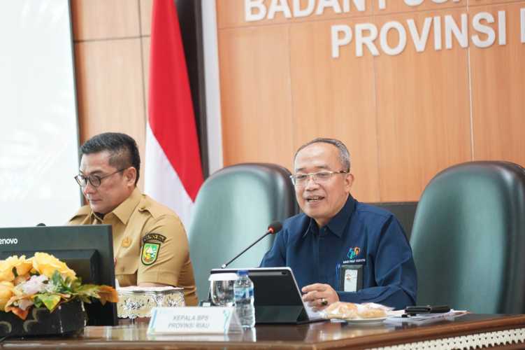 PDRB Riau Terbesar Kedua di Luar Jawa, Kontribusi ke Ekonomi Nasional Capai 5,25 Persen