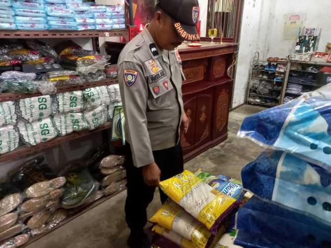 Polsek Pulau Burung Pastikan Stabilitas Harga Sembako di Wilayah Hukumnya
