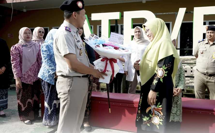 Peringatan Hari Ibu, Kantor Pertanahan Kabupaten Indragiri Hilir Berikan Apresiasi kepada Perempuan Hebat