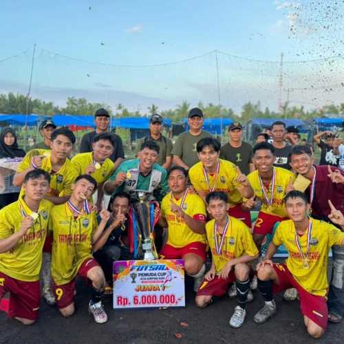 PSTM Panglima Raja Juara Pemuda Cup Desa Kampung Baru Usai Menang Dramatis Lewat Adu Penalti