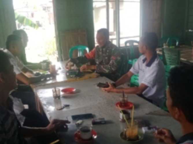 Kopda Hutrizarroni Bincang  Bersama Warga Setempat