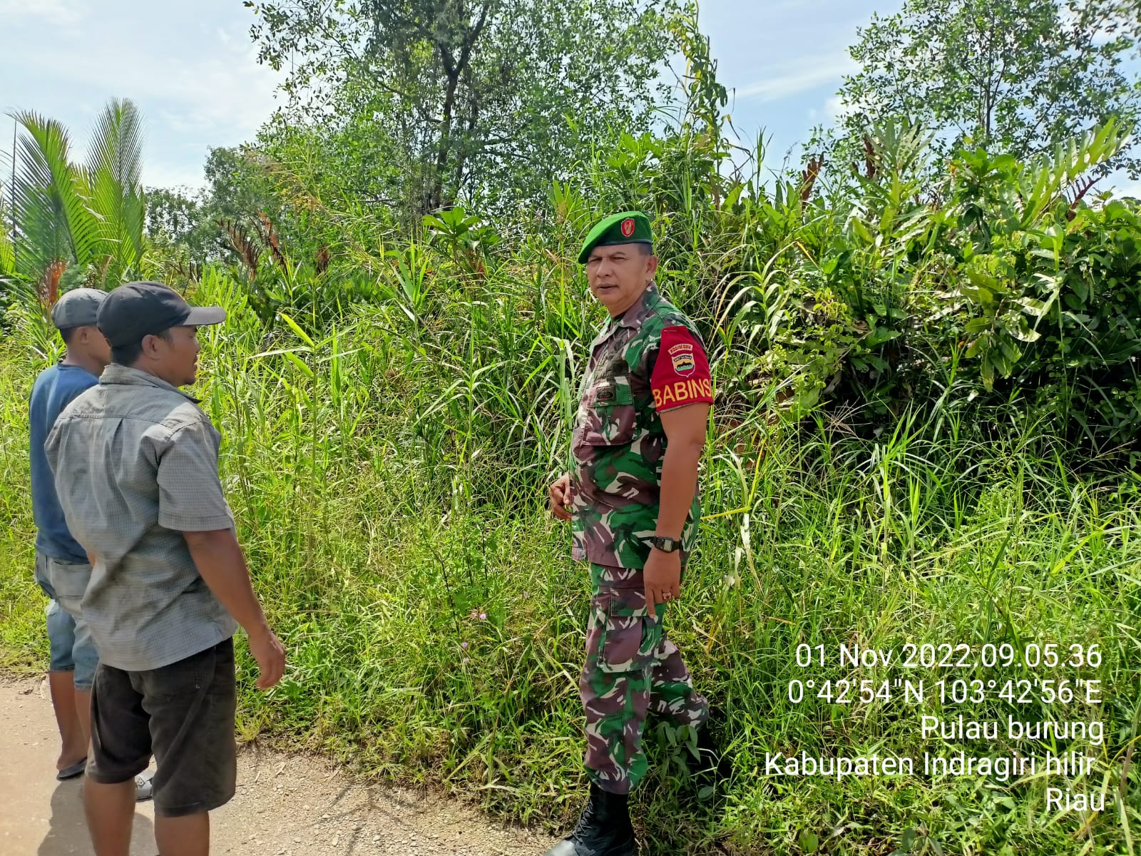 Sertu Kadirus Babinsa Koramil 11/Pulau Burung Laksanakan Patroli Adaptip