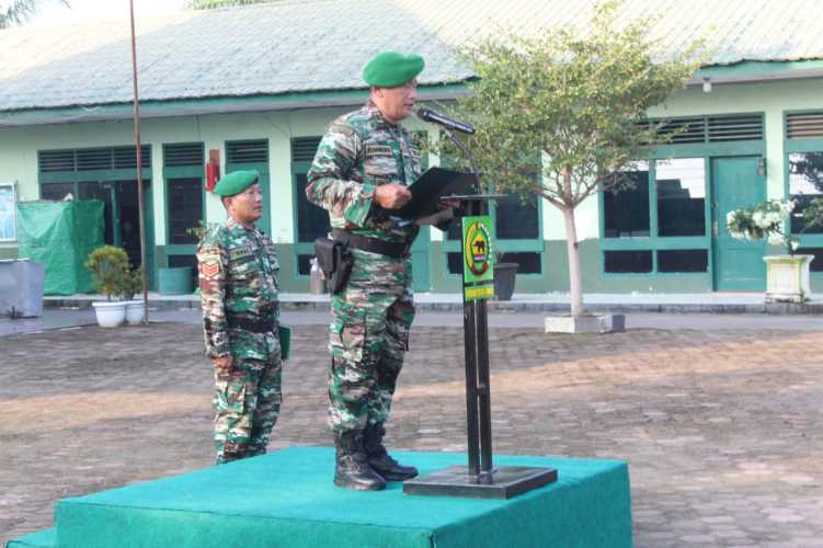 Pada Apel Upacara 17 Bulanan Kodim 0314/Inhil ,Komandan Upacara Sampaikan Amanat Pangdam