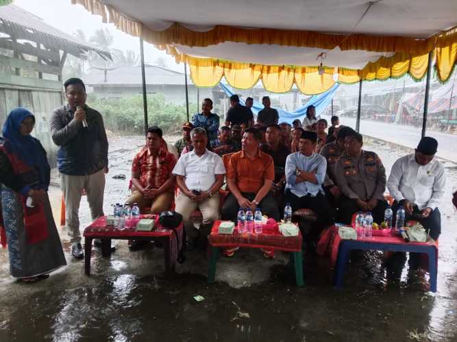 Kapolsek Labuhan Ruku Pimpin Pengamanan Pesta Ulang Tahun Muda Mudi Naposo Dos Roha Pematang Pao