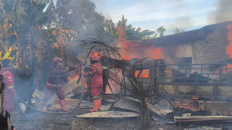 Pulang Gempur Karhutla Kandis, Pasukan Manggala Agni Malah Dicegat Kebakaran di Tengah Jalan