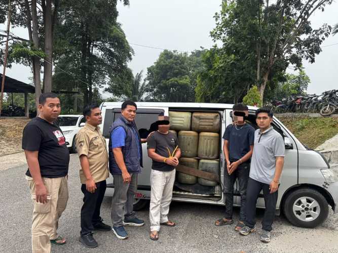 Polres Kuansing Amankan 75 Jerigen Berisi BBM Bersubsidi, Setara 2.400 Liter