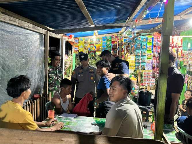 Polsek Concong Gelar KRYD, Antisipasi Peredaran Narkoba dan Jaga Situasi Kamtibmas Tetap Kondusif