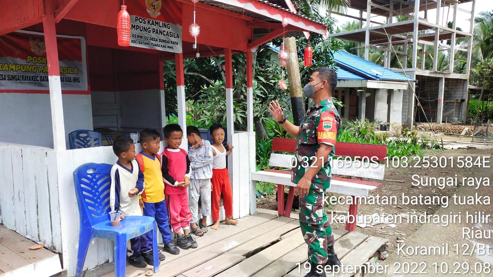 Sertu Hepi Martison Babinsa Koramil 12/Batang Tuaka Bangun Jiwa Pancasilais