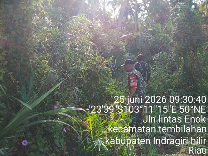 Babinsa Serda M. Yasin Perkuat Jaring Pengawasan Tapal Batas Wilayah di Seberang Tembilahan Selatan