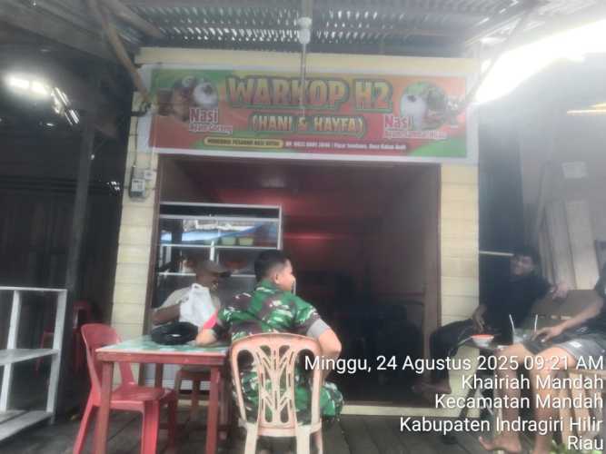 Babinsa Mandah Gencarkan Komsos, Perkokoh Kemanunggalan TNI-Rakyat