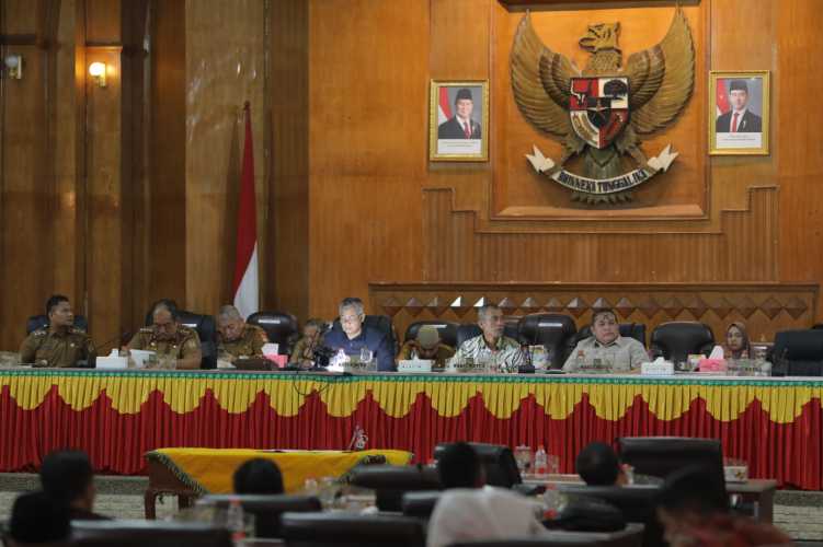 Bupati Asahan Ucapkan Terimakasih Kepada DPRD Atas Penetapan RPJMD Kabupaten Asahan 2025-2029