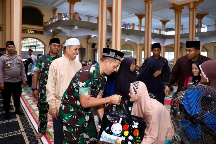 Dandim 0314/Inhil Dampingi Bupati Safari Ramadhan di Kecamatan GAS