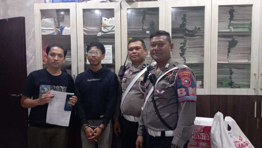Tak Pakai Helm, Pengendara KLX Berakhir di Tangan Polisi Karena Buang Ekstasi
