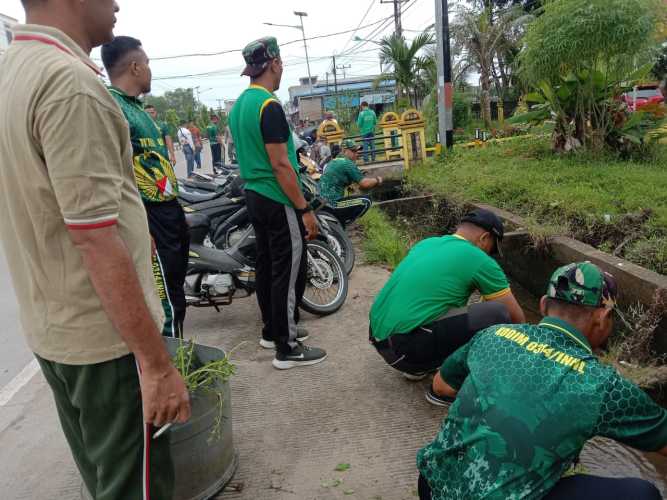 Peltu Zaharjam Pimpin Pelaksanaan Karya Bakti Meriahkan Hari Pers Nasional