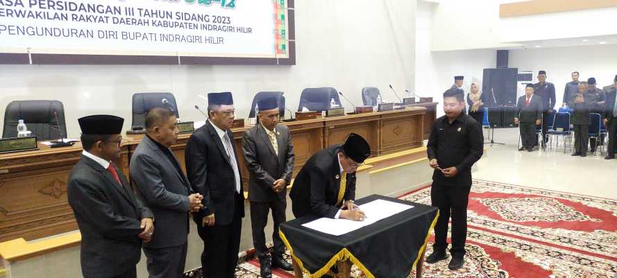 DPRD Inhil Agendakan Pengunduran Diri Bupati Inhil Pada Paripurna Ke-12