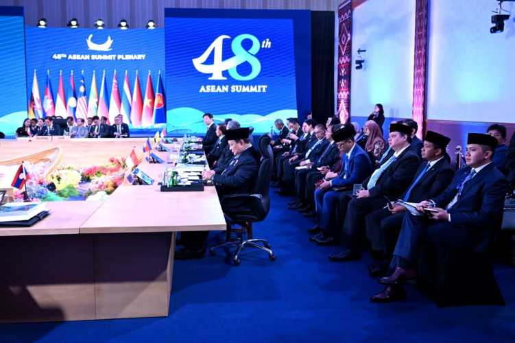 Hadiri Sesi Pleno KTT Ke-48 ASEAN, Presiden Prabowo Serukan ASEAN Perkuat Persatuan dan Perdamaian Kawasan